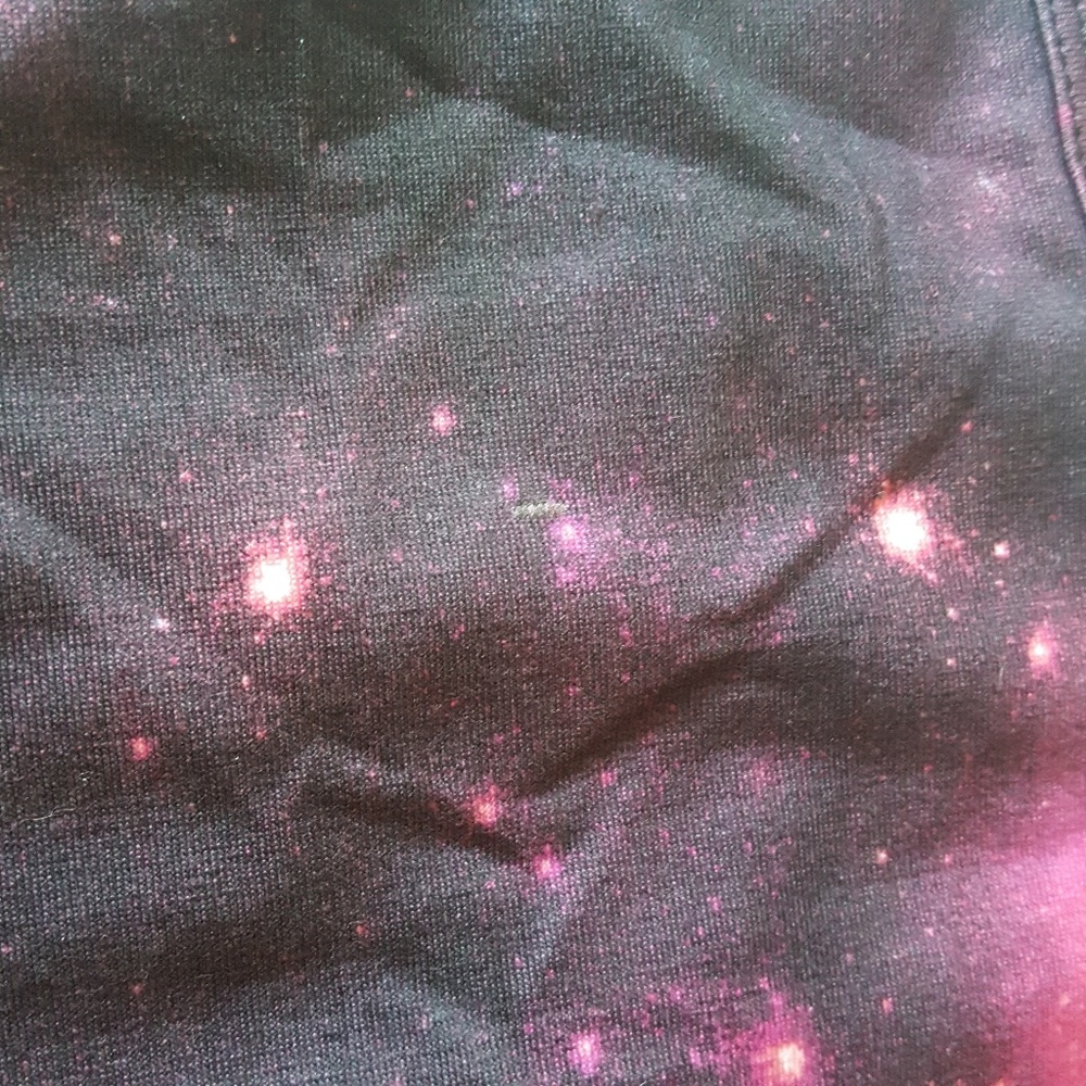 LAST 1! 💜 Galaxy Print Tank - Picture 7 of 7